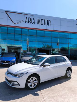 Volkswagen Golf 2021