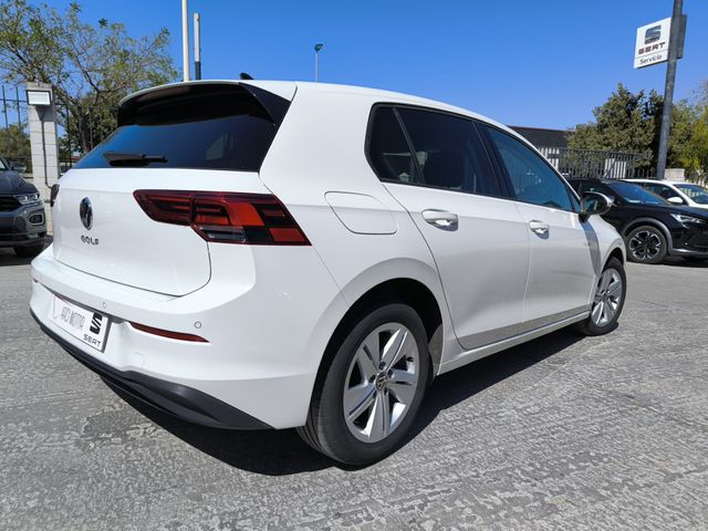 Volkswagen Golf 2021