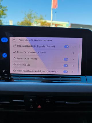 Volkswagen Golf 2021