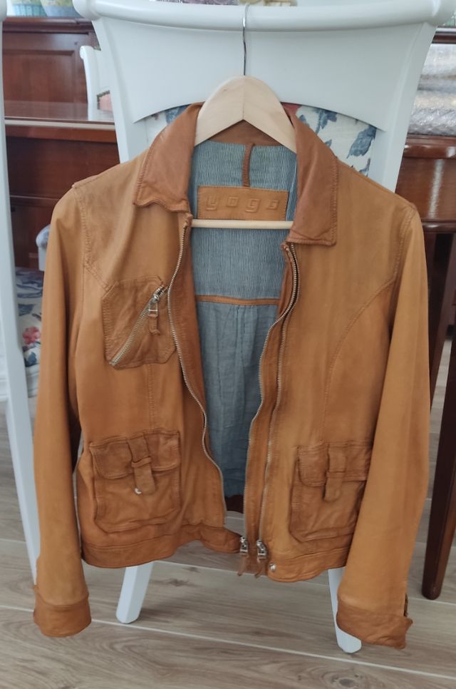Chaqueta de piel Yogo marrón