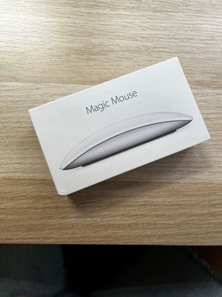 Magic Mouse Apple Plata