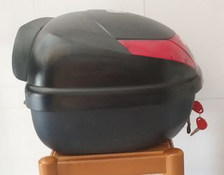 BAÚL MOTO GIVI 30 L 