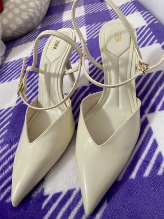 Zapatos Zara Beige Tacón Correa