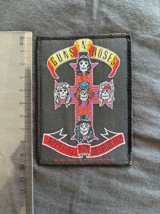Pack camiseta Metallica y parche Guns'n'Roses