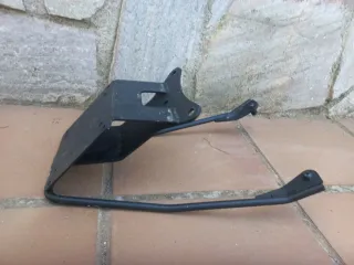 Soporte Baúl Moto desconozco de que moto es 