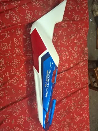 Honda CRF 1100 Africa Twin Carenado Lateral
