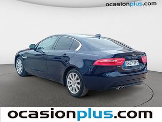 Jaguar XE 2.0 Diesel Pure RWD Auto 132 kW (180 CV)