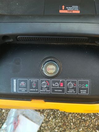 Generador ITC Power Gasolina 3400W. Nuevo.