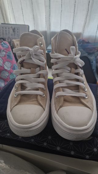 Converse Chuck Taylor Plataforma Beige