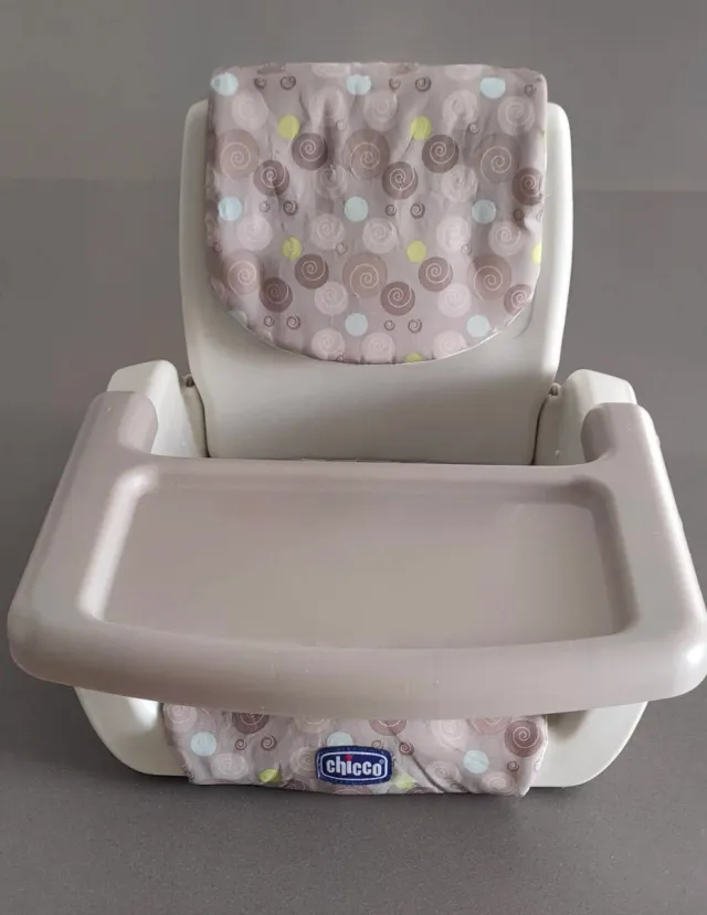 Trona plegable Chicco.
