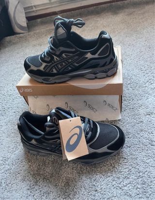ASICS GEL Zapatillas Negras y Grises