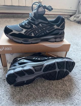 ASICS GEL Zapatillas Negras y Grises