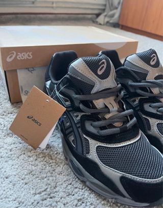 ASICS GEL Zapatillas Negras y Grises