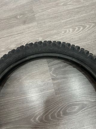 Neumático Pirelli Scorpion MX 32   80/100-21 mc