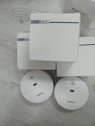 5 Detectores de Humo KERUI Smart Alarm