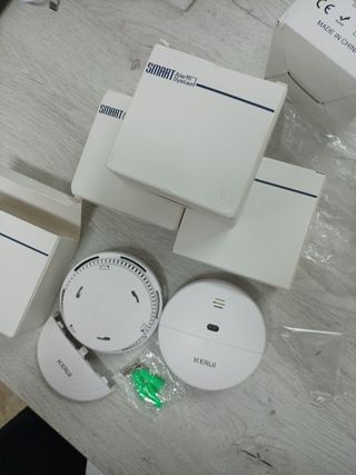 5 Detectores de Humo KERUI Smart Alarm