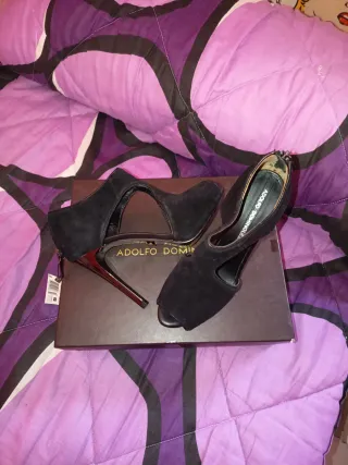 Zapatos Adolfo Dominguez Negros