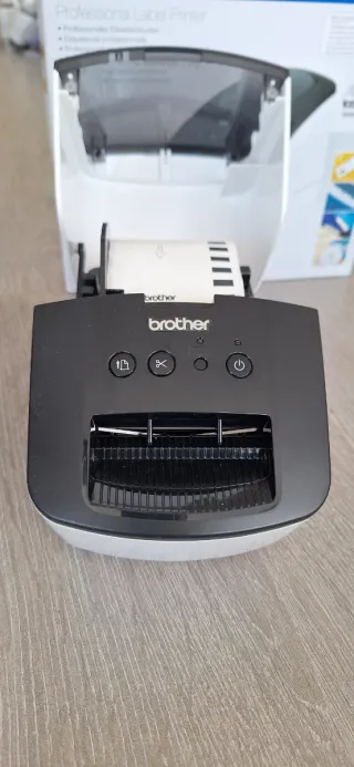 Brother QL-700 Impresora Etiquetas Profesional