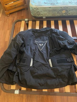 Chaqueta Dainese Talla 4XL Negra