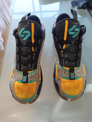 Deportivos Nike Jordan Luke 2 Negro Amarillo