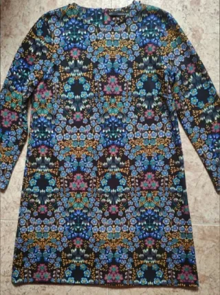 Vestido estampado floral manga larga