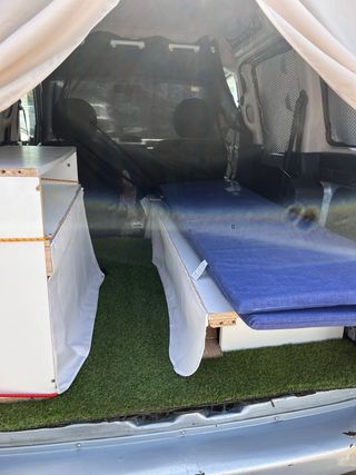 Citroen Berlingo 2005 + Muebles camper