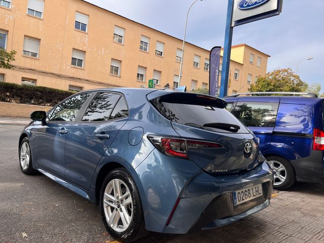 Toyota Corolla 2020  1,8   híbrido  122 cv