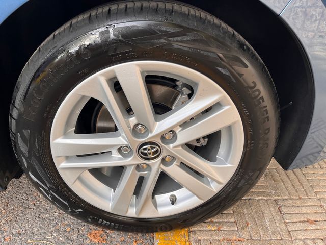 Toyota Corolla 2020  1,8   híbrido  122 cv