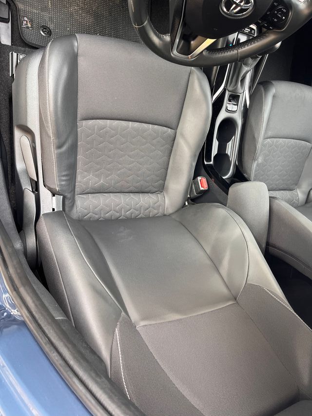 Toyota Corolla 2020  1,8   híbrido  122 cv