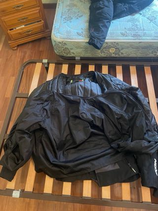 Chaqueta Ixon Talla L Negra
