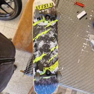 Skate Oxelo Lobo skateboard monopatin
