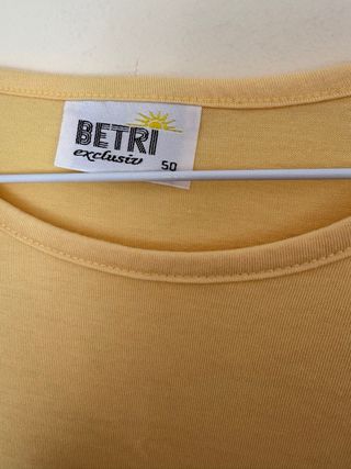 Camiseta BETRI verano amarilla bordada