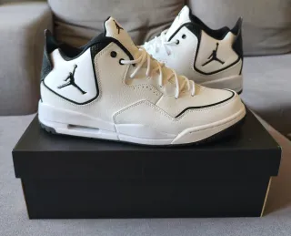 Zapatillas Jordan Courtside 23 talla 45.