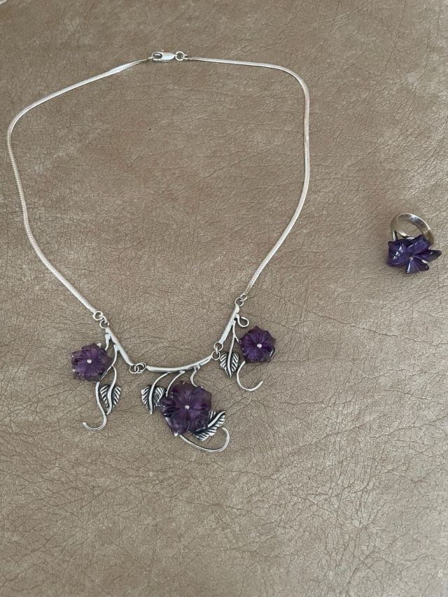 Collar y Anillo Flores Amatista Plata