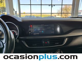 Alfa Romeo Stelvio 2.2 Diesel Sprint RWD 118 kW (160 CV)
