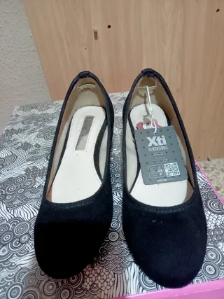 Zapatos de tacón negros