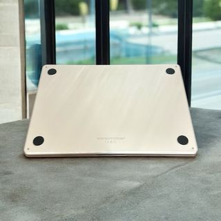 Apple MacBook Air M2 2022 Starlight