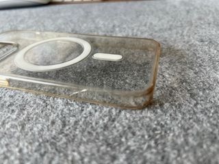 Funda iPhone 13 Pro Transparente MagSafe