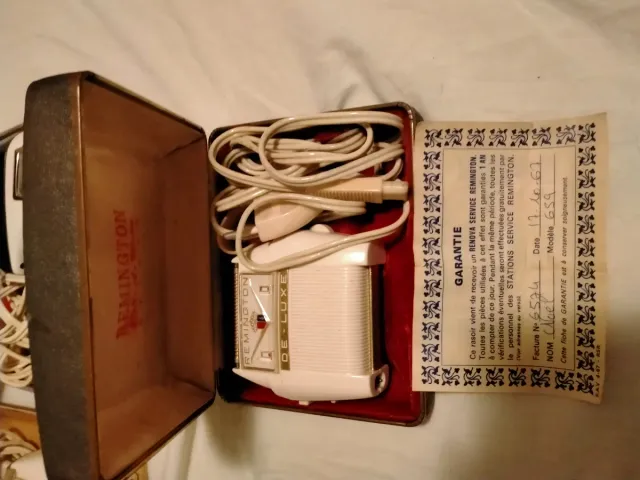 Set Rasoi Elettrici Vintage Remington philishave