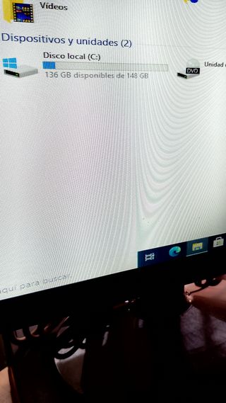 Ordenador Lenovo + monitor, teclado y ratón 