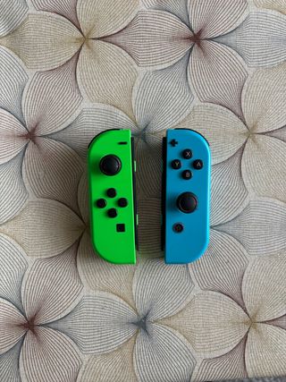 Joy-Con Nintendo Switch Verdi e Blu