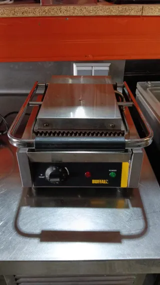 Plancha Eléctrica Buffalo