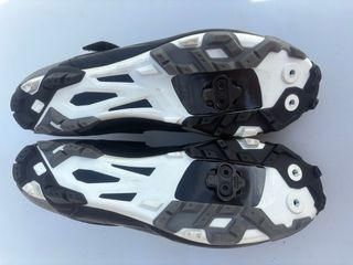 Zapatillas Scott Comp 47 Negras
+ calas shimano