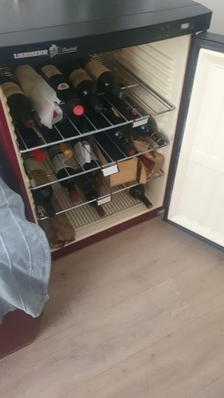 Cantinetta per vino Liebherrer vkr 1806 capacità 168