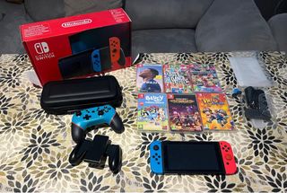 Nintendo Switch + 6 Juegos + Accesorios