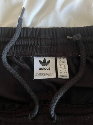 Pantalón Adidas Adibreak chándal botones presión 