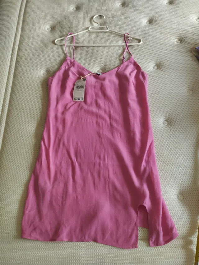 Vestido rosa corto tirantes