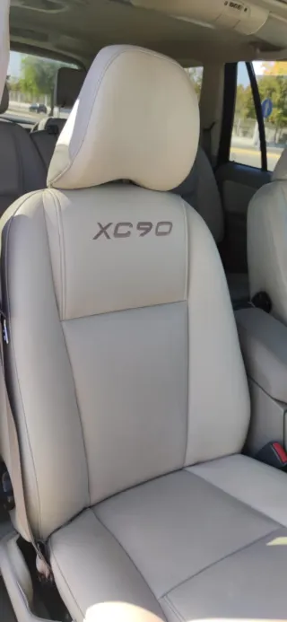 Volvo XC90 2006