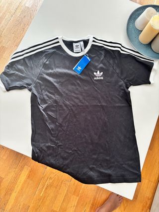 Camiseta Adidas 3 Rayas Negra Talla M