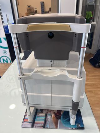 Autorefractómetro Tomey